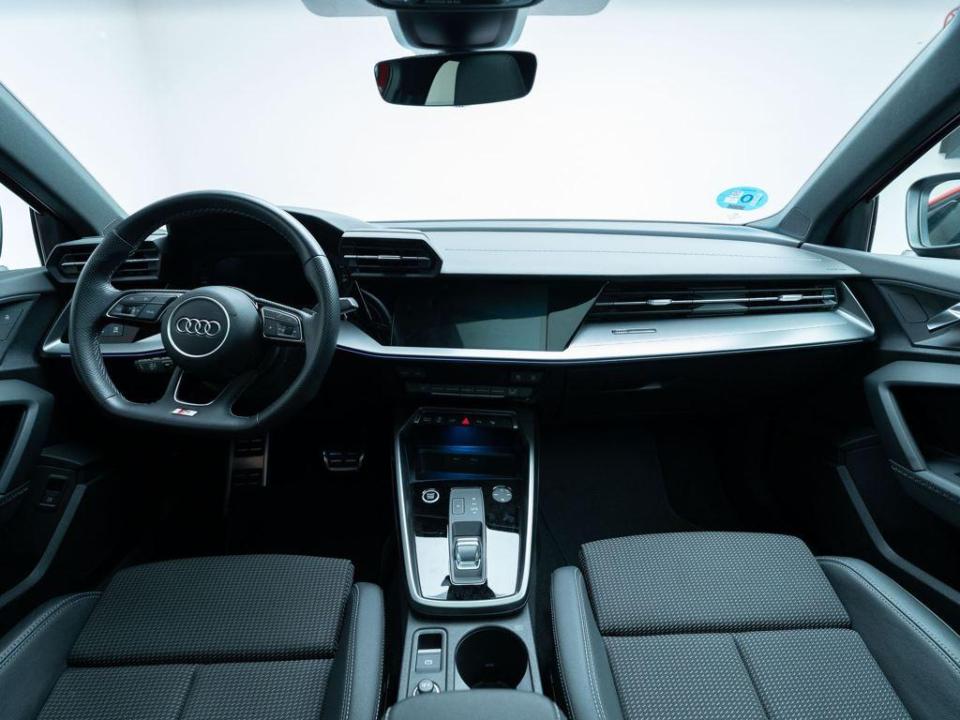 Audi A3 Sportback TFSIe Black line Competition 45 TFSI e 180 kW (245 CV) S tronic