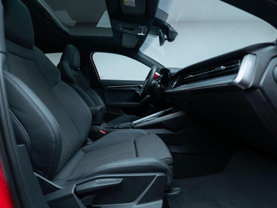 Audi A3 Sportback TFSIe Black line Competition 45 TFSI e 180 kW (245 CV) S tronic