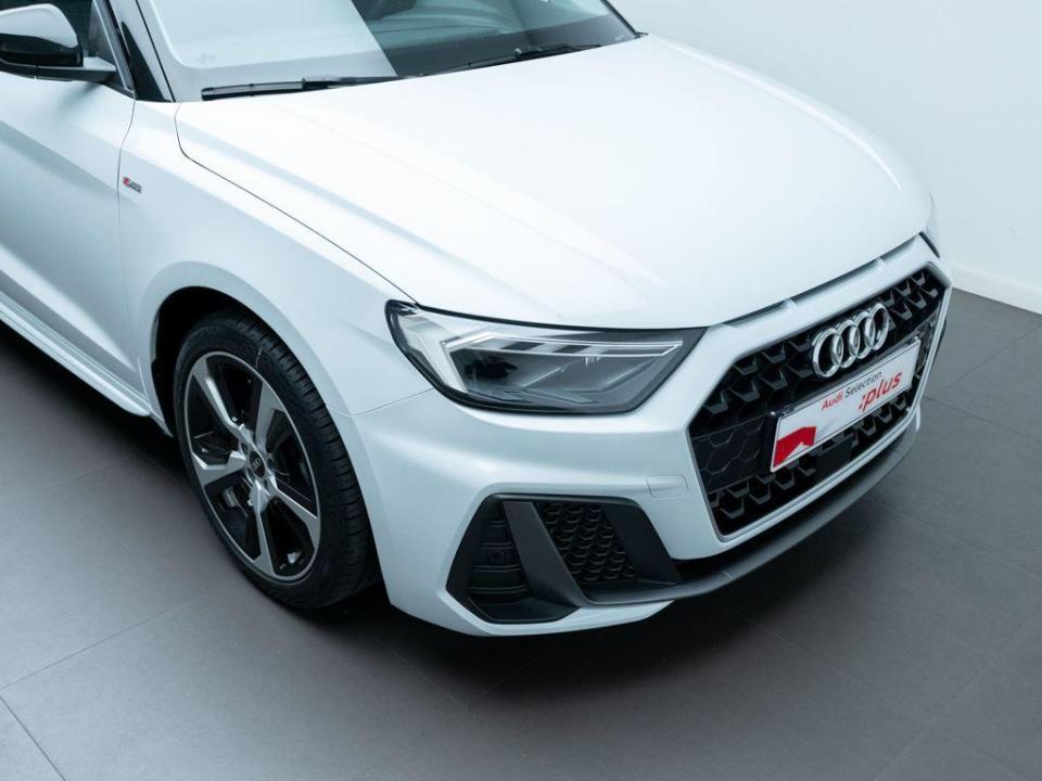 Audi A1 Adrenalin edition 30 TFSI 81 kW (110 CV) S tronic