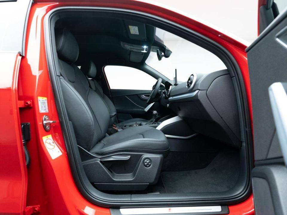 Audi Q2 Adrenalin 35 TFSI 110 kW (150 CV) S tronic