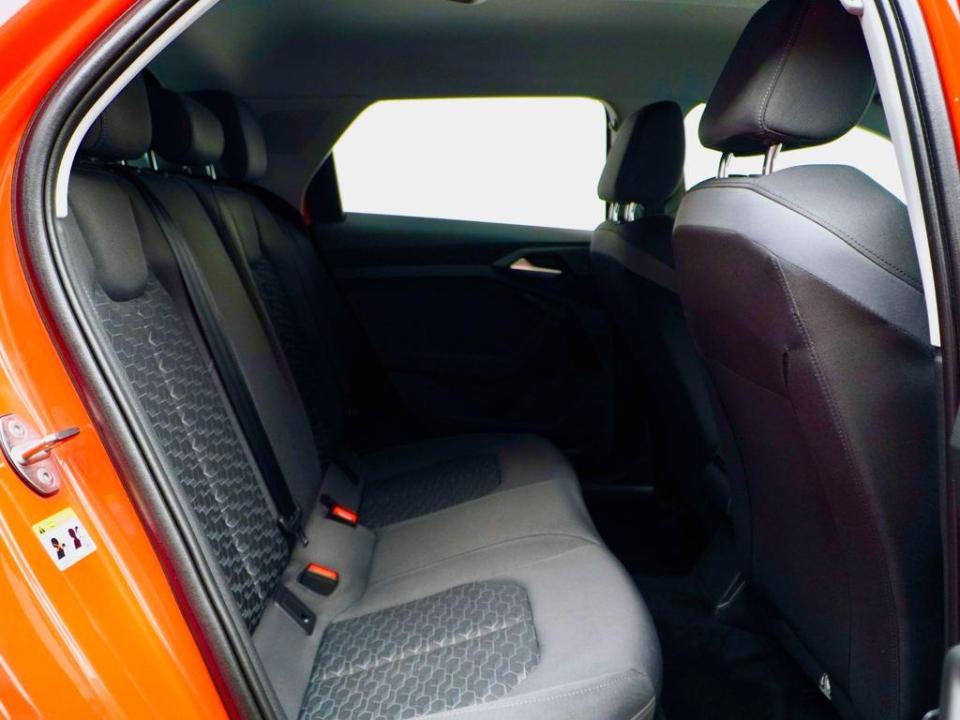 Audi A1 Adrenalin 25 TFSI 70 kW (95 CV)