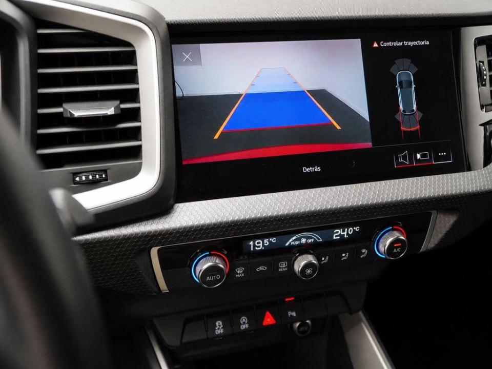 Audi A1 Adrenalin 25 TFSI 70 kW (95 CV)