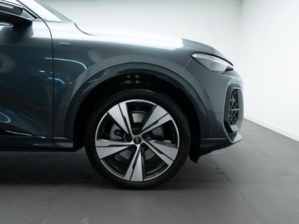 Audi Q5 SPORTBACK Black Line quattro 220 kW (299 CV) S tronic