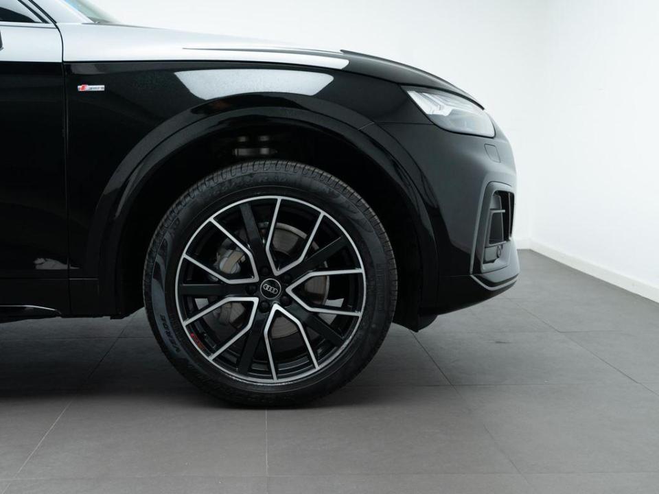 Audi Q5 SPORTBACK Black limited 40 TDI quattro-ultra 150 kW (204 CV)