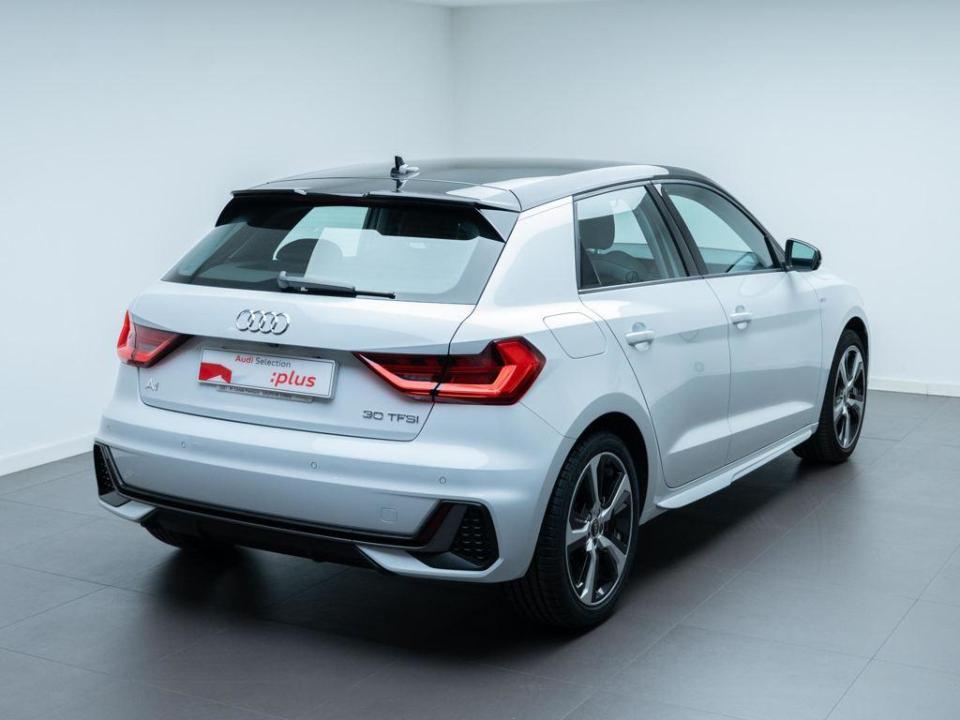 Audi A1 Adrenalin edition 30 TFSI 81 kW (110 CV)