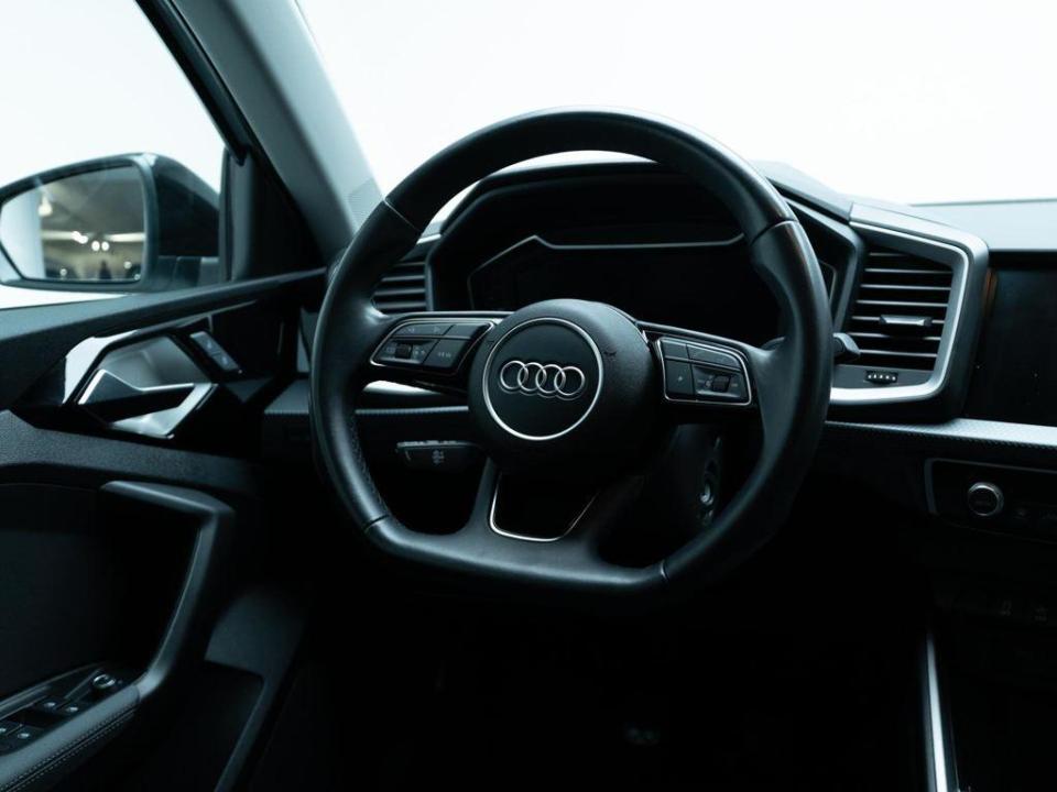 Audi A1 Adrenalin edition 30 TFSI 81 kW (110 CV)