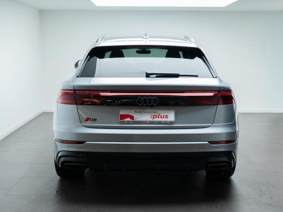 Audi Q8 e-tron Black line 60 quattro 360 kW (490 CV) tiptronic