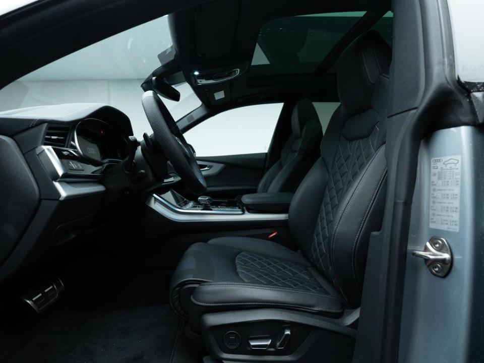 Audi Q8 e-tron Black line 60 quattro 360 kW (490 CV) tiptronic