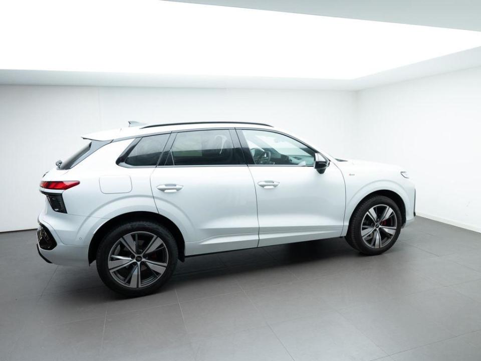 Audi Q3 Black line TFSI 110 kW (150 CV) S tronic