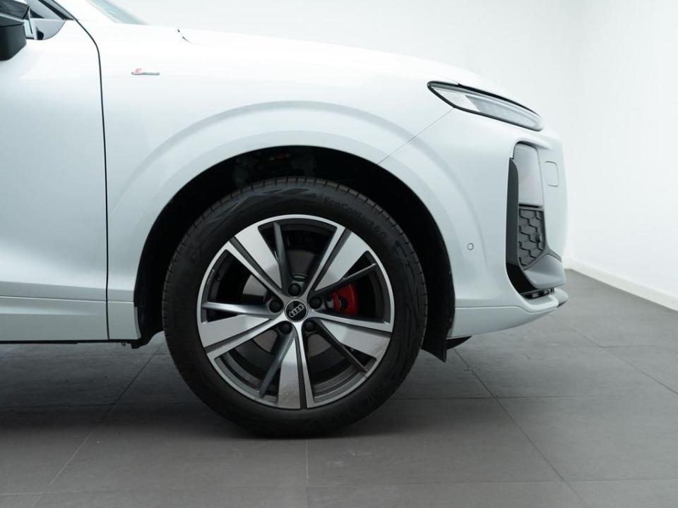 Audi Q3 Black line TFSI 110 kW (150 CV) S tronic