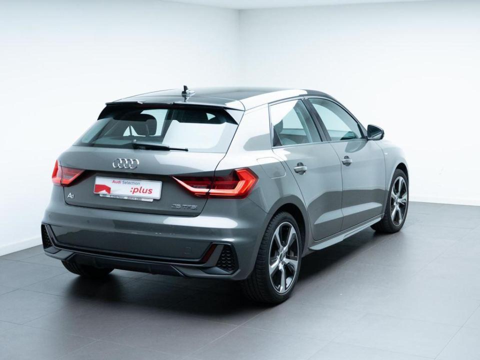 Audi A1 Adrenalin 25 TFSI 70 kW (95 CV)