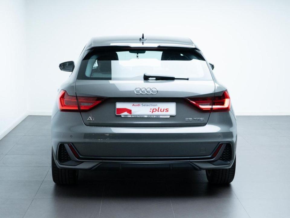 Audi A1 Adrenalin 25 TFSI 70 kW (95 CV)