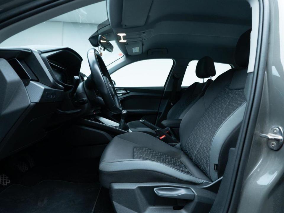 Audi A1 Adrenalin 25 TFSI 70 kW (95 CV)