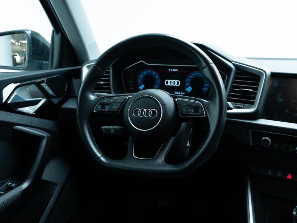 Audi A1 Adrenalin 25 TFSI 70 kW (95 CV)