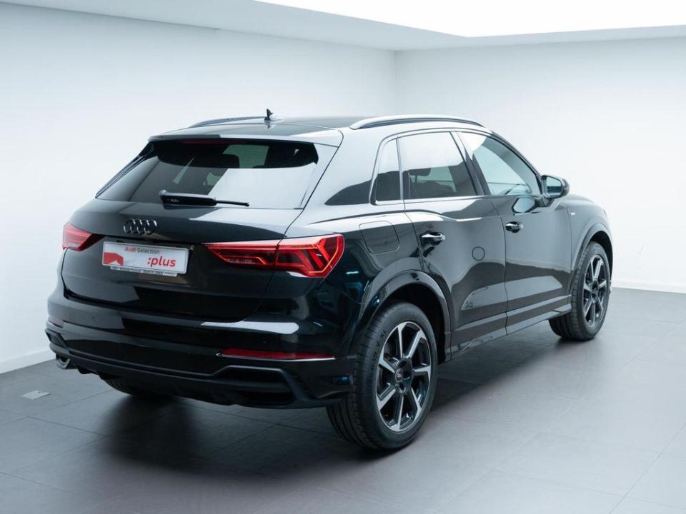 Audi Q3 Black line 35 TFSI 110 kW (150 CV) S tronic