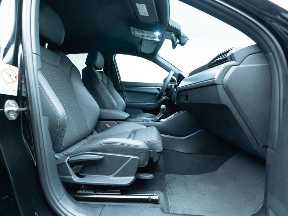 Audi Q3 Black line 35 TFSI 110 kW (150 CV) S tronic