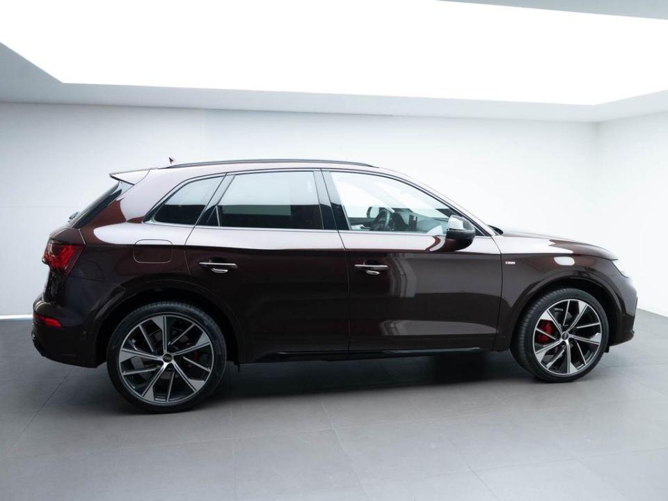 Audi Q5 Black line 40 TDI quattro-ultra 150 kW (204 CV) S tronic