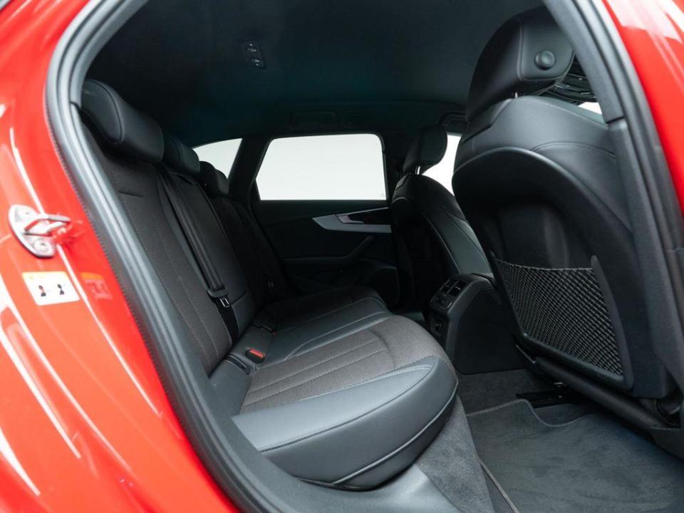 Audi A4 Allroad S line 35 TFSI 110 kW (150 CV) S tronic