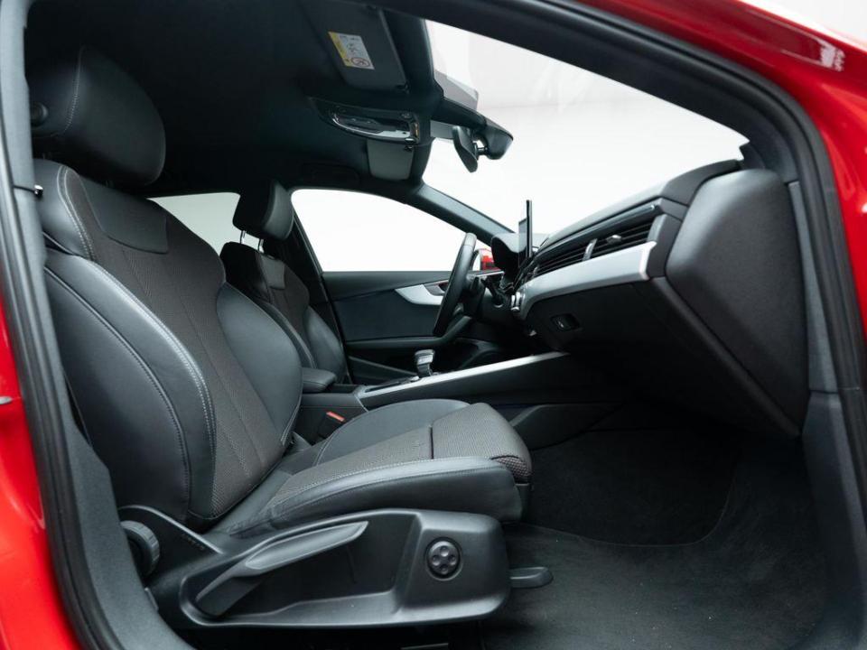 Audi A4 Allroad S line 35 TFSI 110 kW (150 CV) S tronic