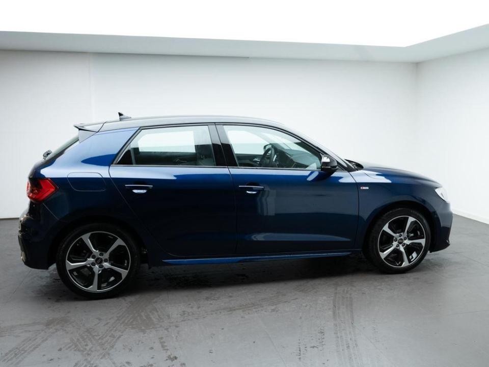Audi A1 Adrenalin edition 30 TFSI 85 kW (116 CV)