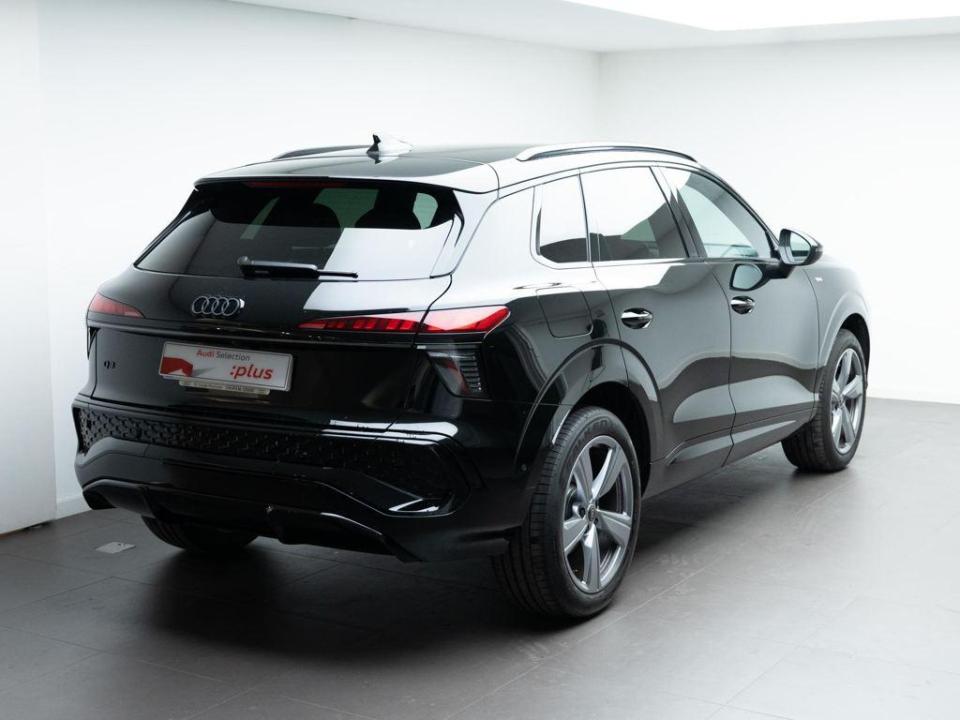 Audi Q3 Black line TDI 110 kW (150 CV) S tronic