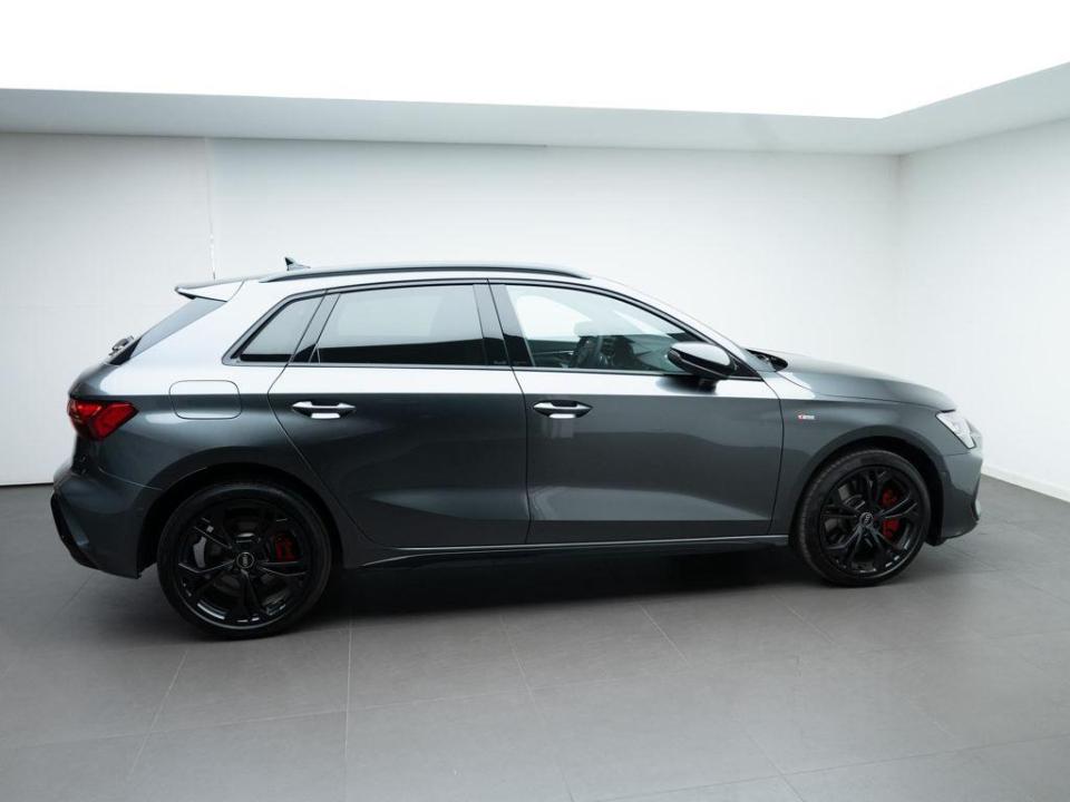 Audi A3 Sportback Black Competition 45 TFSI e 200 kW (272 CV) S tronic