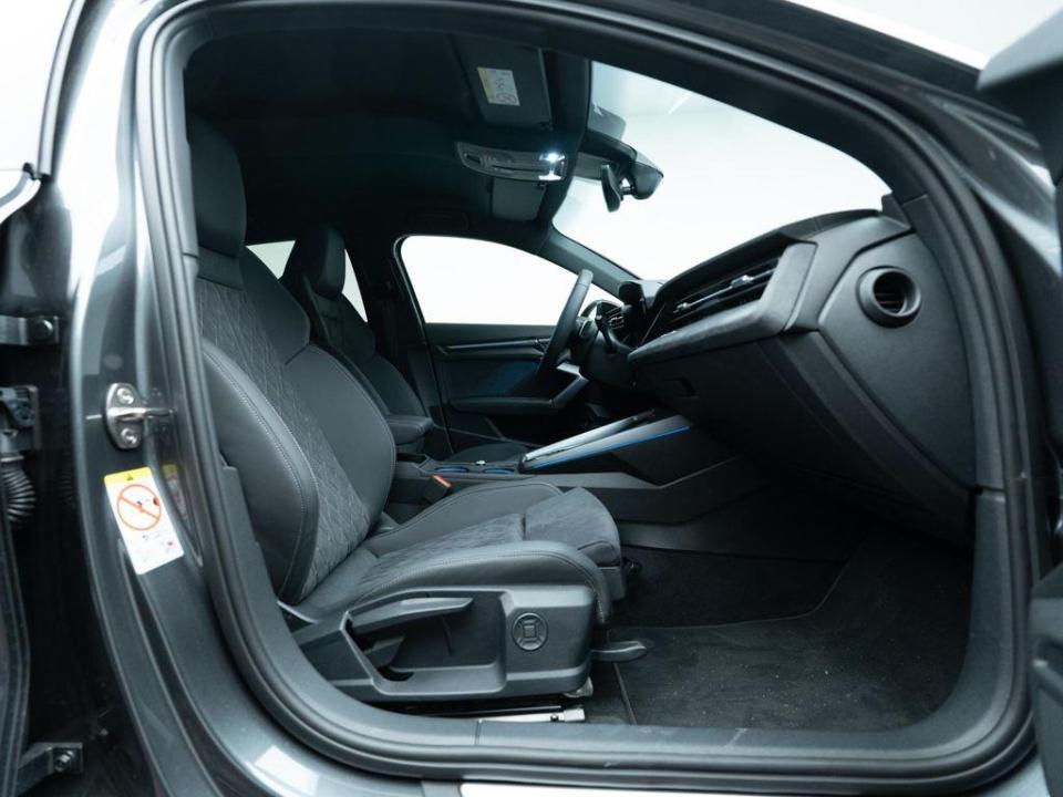 Audi A3 Sportback Black Competition 45 TFSI e 200 kW (272 CV) S tronic