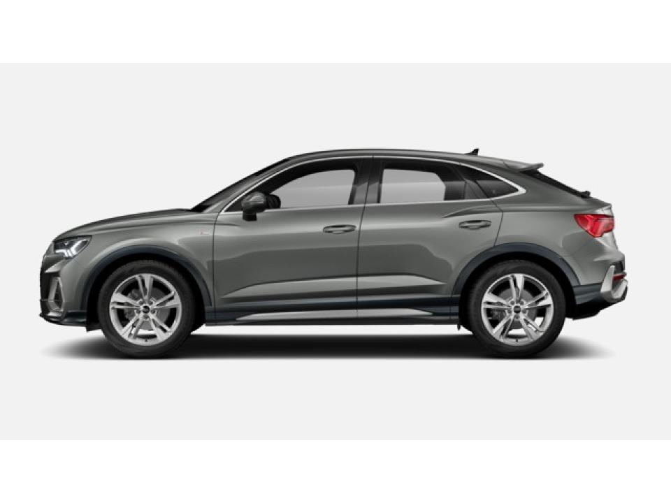 Audi Q3 Sportback Black line 35 TFSI 110 kW (150 CV) S tronic