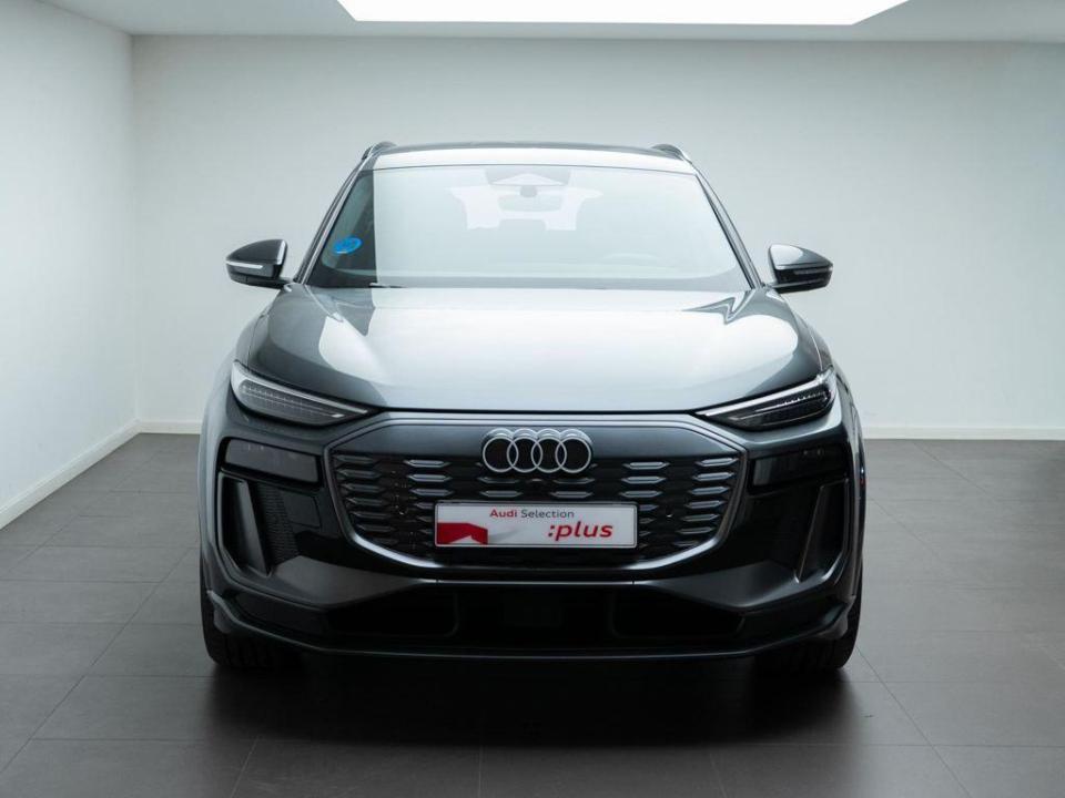 Audi Q6 e-tron S line Quattro 285 kW (388 CV)