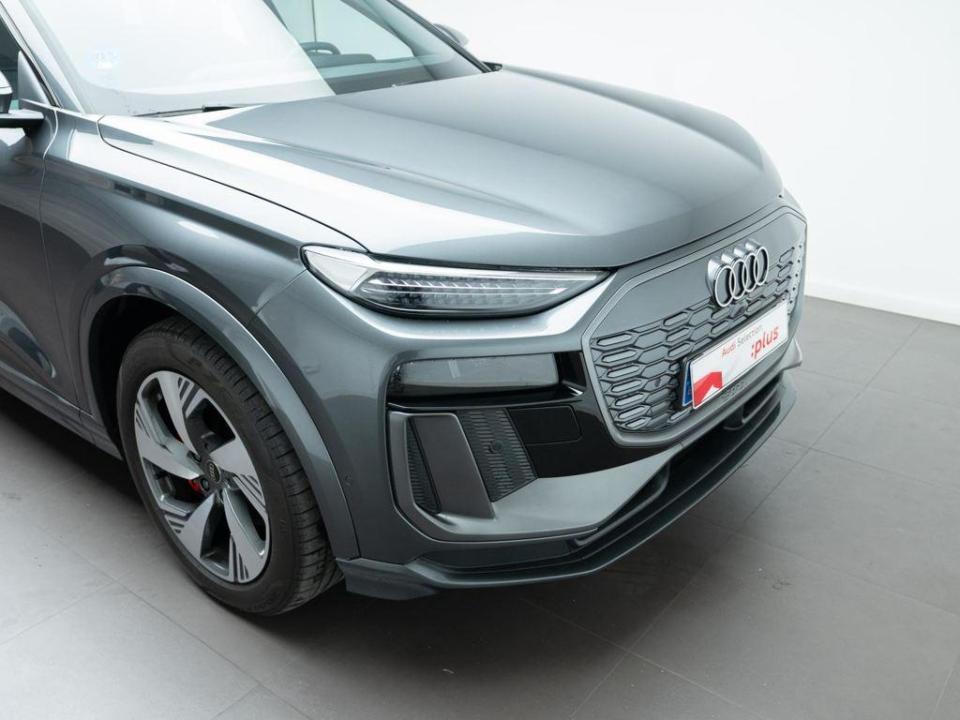 Audi Q6 e-tron S line Quattro 285 kW (388 CV)