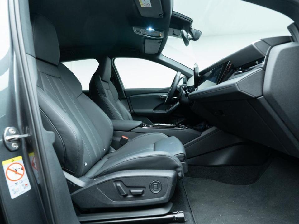 Audi Q6 e-tron S line Quattro 285 kW (388 CV)