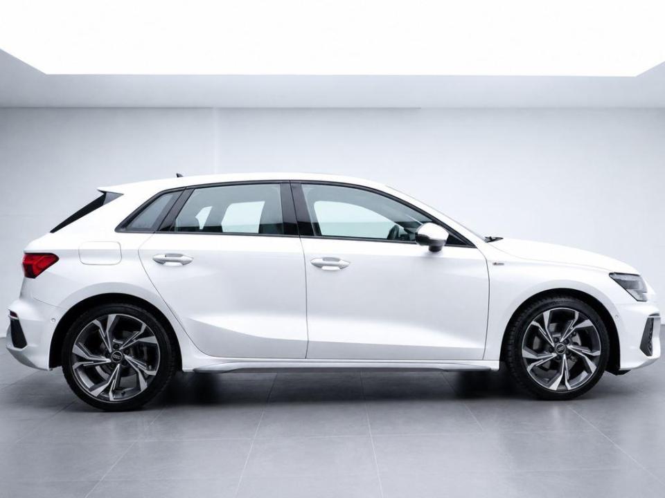 Audi A3 Sportback Genuine edition 35 TFSI 110 kW (150 CV) S tronic