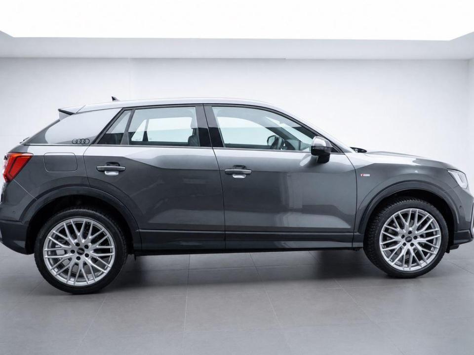 Audi Q2 S line 35 TFSI 110 kW (150 CV) S tronic