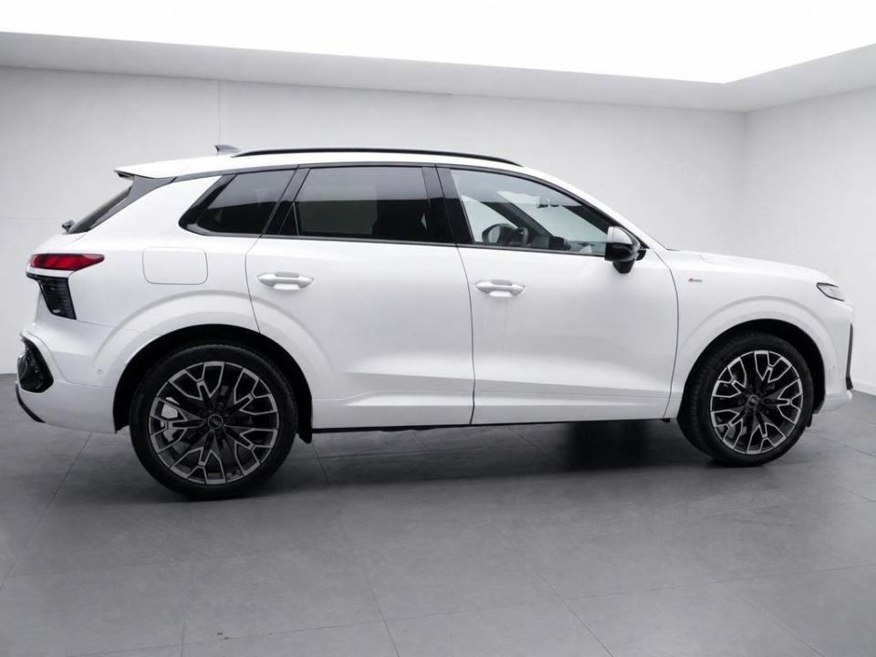 Audi Q3 Black line TFSI 110 kW (150 CV) S tronic