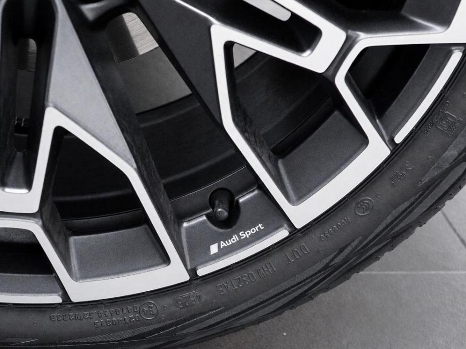 Audi Q3 Black line TFSI 110 kW (150 CV) S tronic