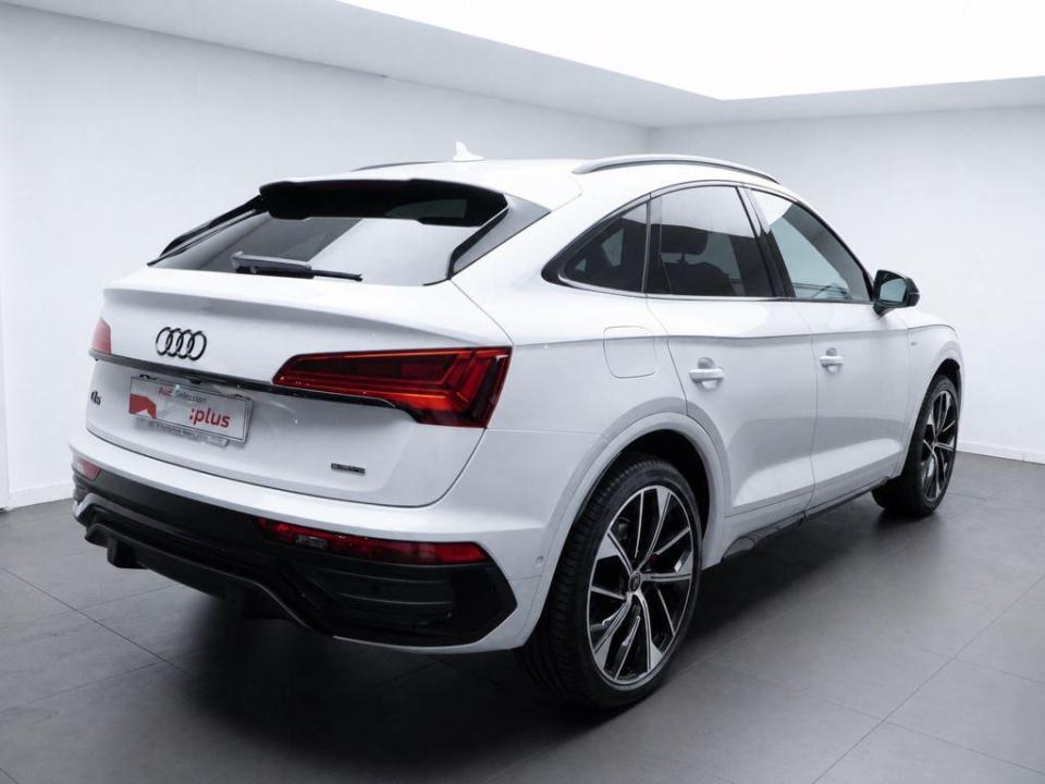 Audi Q5 Sportback TFSIe Black Line 55 TFSI e quattro-ultra 270 kW (367 CV)