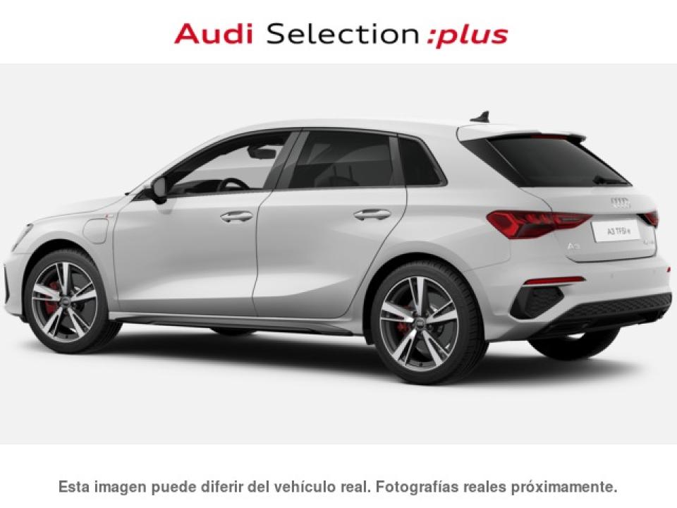 Audi A3 Sportback TFSIe Black line Competition 45 TFSI e 180 kW (245 CV) S tronic