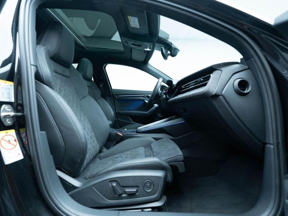 Audi S3 TFSI quattro 245 kW (333 CV) S tronic