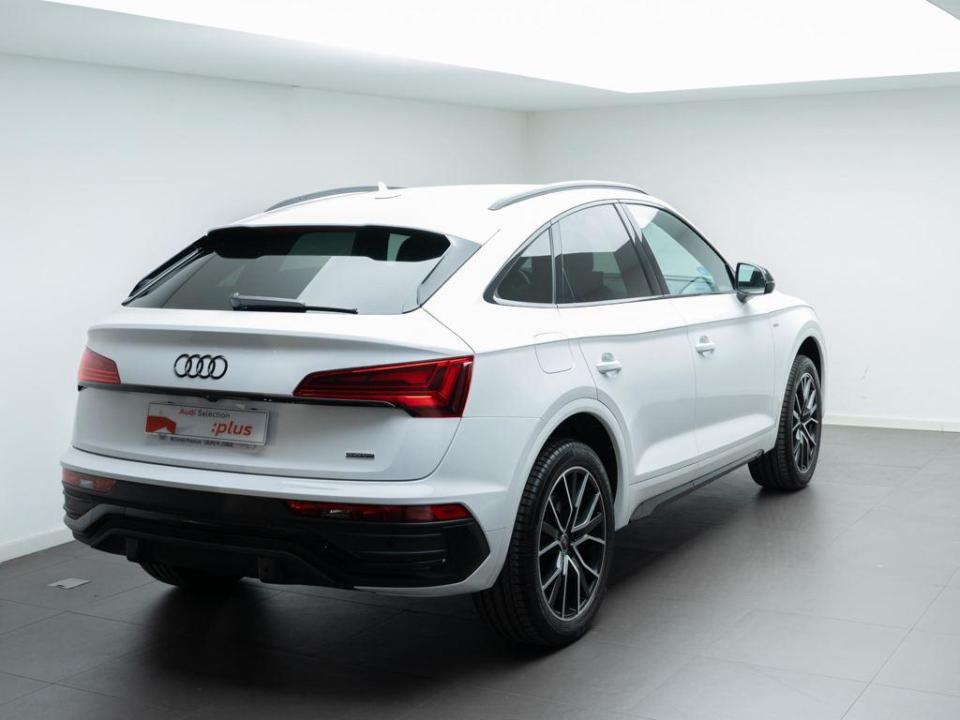 Audi Q5 Sportback TFSIe Black Line 50 TFSI e quattro-ultra 220 kW (299 CV)