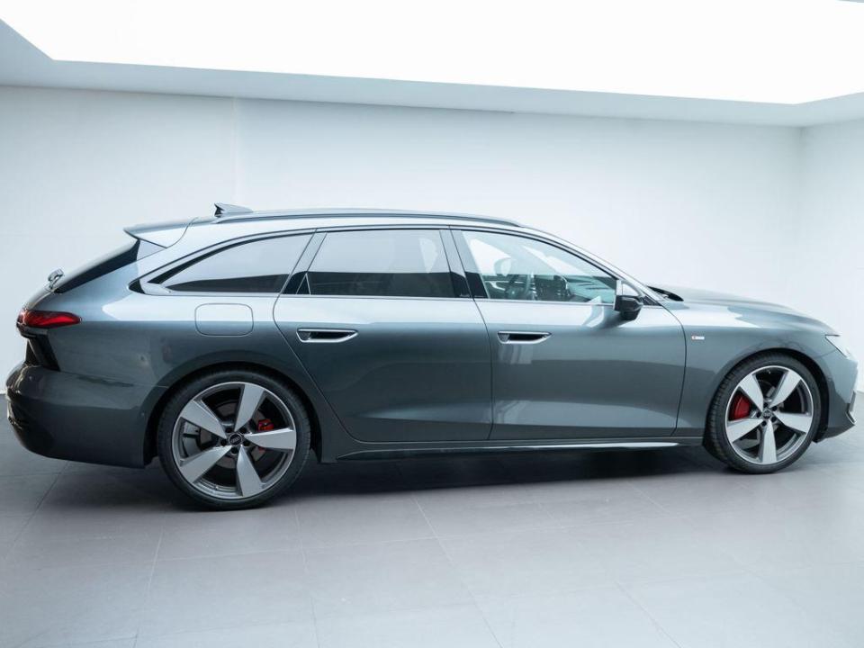 Audi A6 Avant Black Line TDI 150 kW (204 CV) S tronic