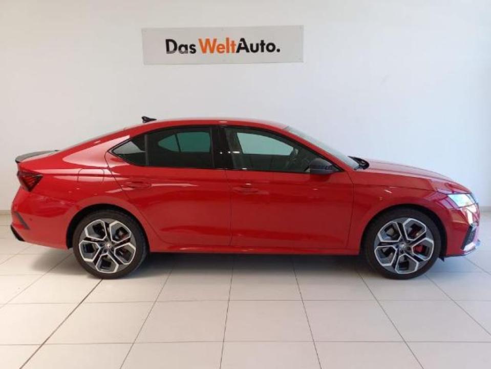 Skoda Octavia 1.4 TSI P-HEV 110kW/180kW DSG RS