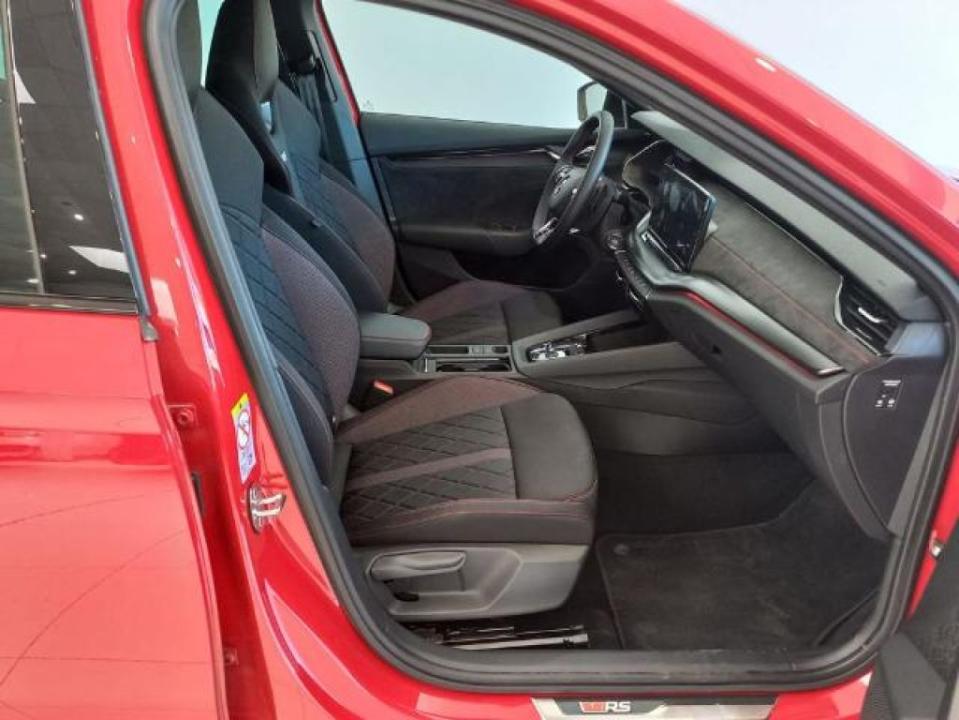 Skoda Octavia 1.4 TSI P-HEV 110kW/180kW DSG RS