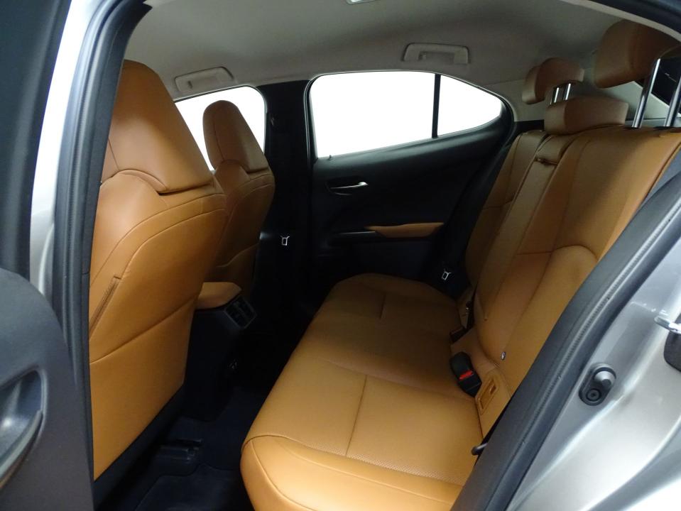 Lexus UX  Executive Navigation 2WD