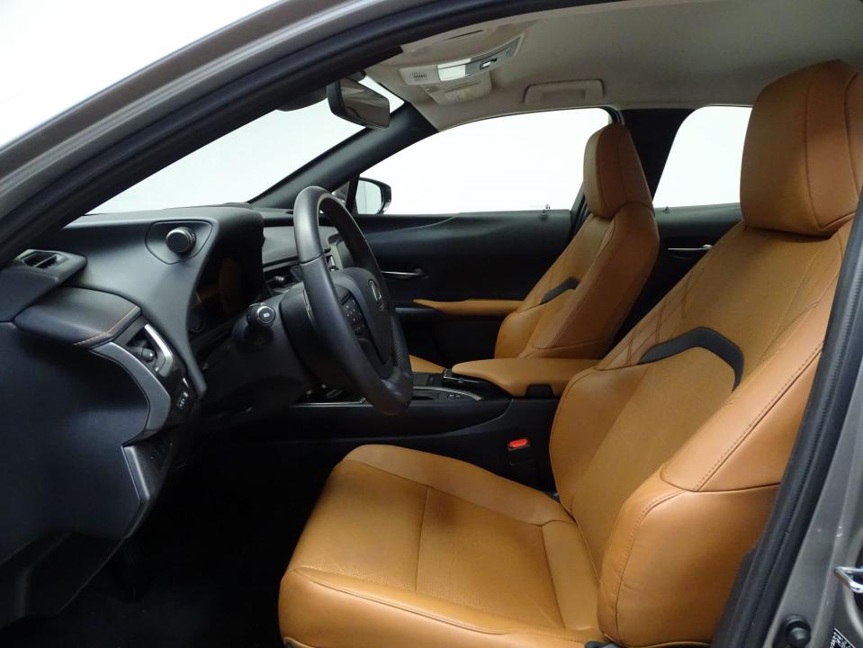 Lexus UX  Executive Navigation 2WD