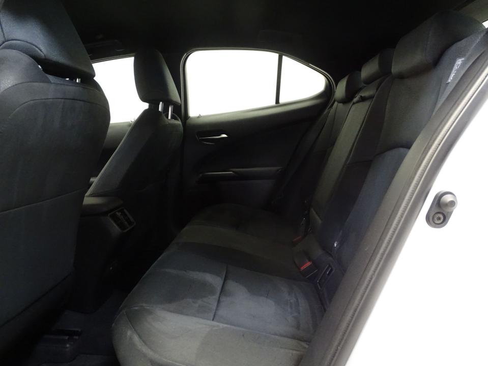 Lexus UX 2.0 250h Business