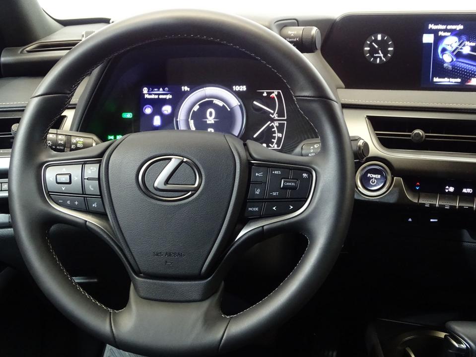 Lexus UX 2.0 250h Premium