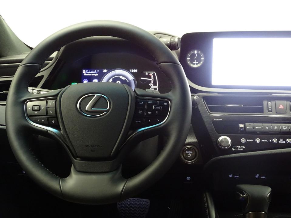 Lexus ES 2.5 300h Premium