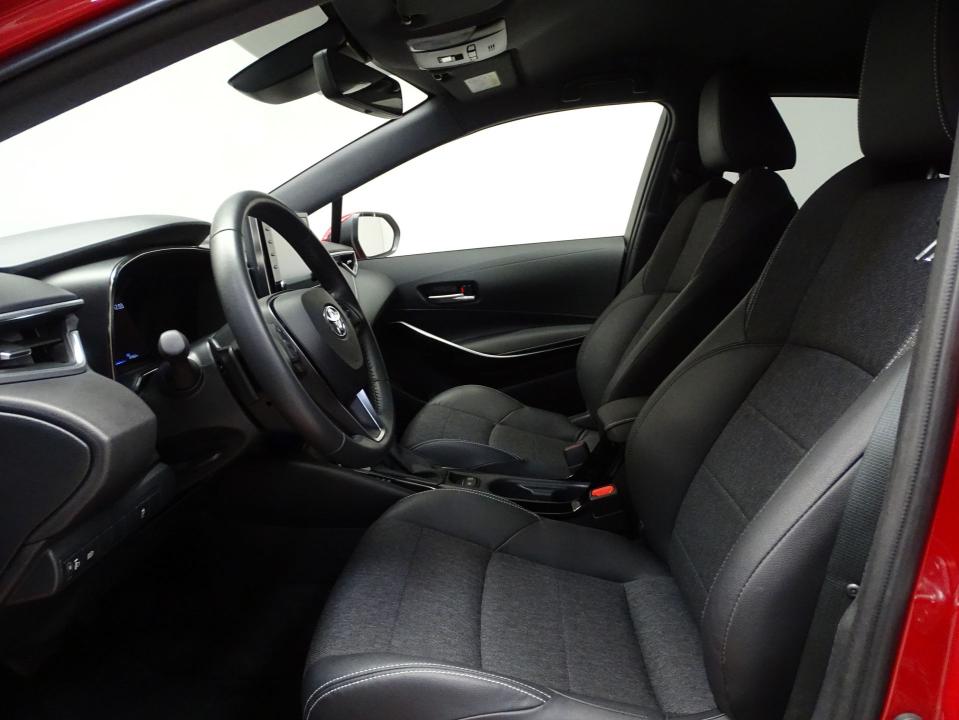 Toyota Corolla 2.0 180H STYLE E-CVT