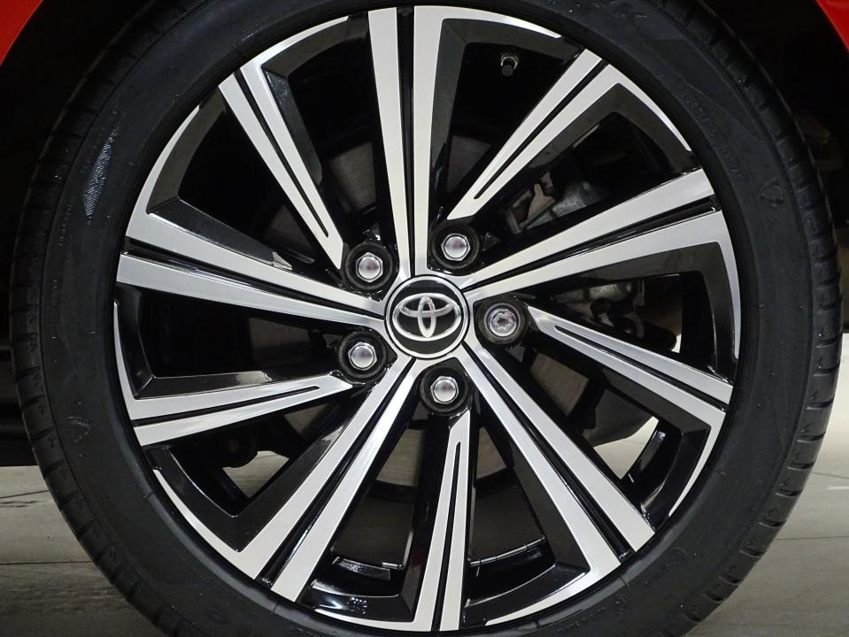 Toyota Corolla 2.0 180H STYLE E-CVT