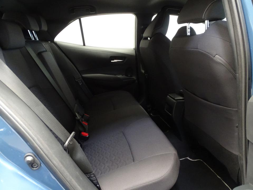 Toyota Corolla 1.8 125H ACTIVE TECH E-CVT